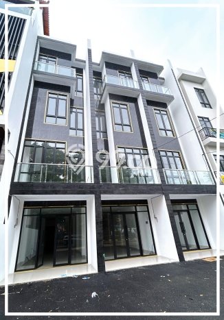 Unit Ruko Dijual di Jakarta Timur LT 89m2 & LB 300m2 Unit Ruko Dijual di Jakarta Timur LT 89m2 & LB 300m2