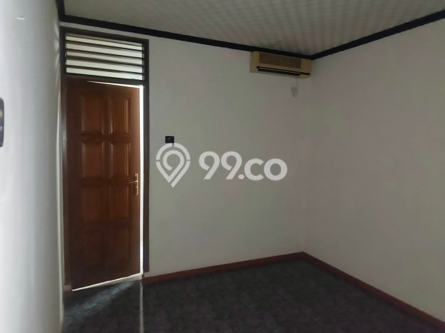 Jual Rumah Strategis Bagus Punya 3 KT di Kelapa Gading Jakarta Utara SHM Jual Rumah Strategis Bagus Punya 3 KT di Kelapa Gading Jakarta Utara SHM