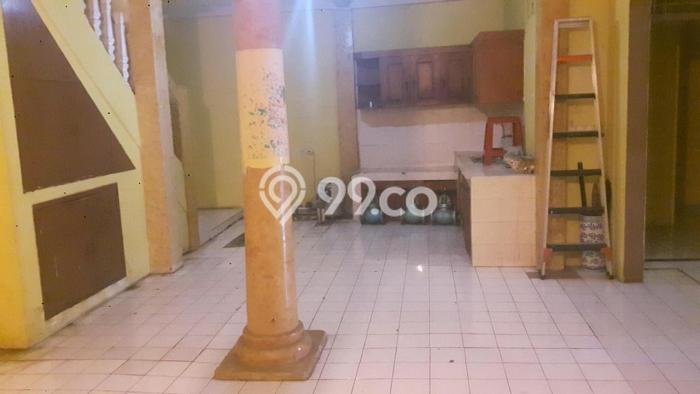 Rumah Modern Minimalis 4 Kamar Bisa Langsung Pindah di Karang Tengah Rumah Modern Minimalis 4 Kamar Bisa Langsung Pindah di Karang Tengah
