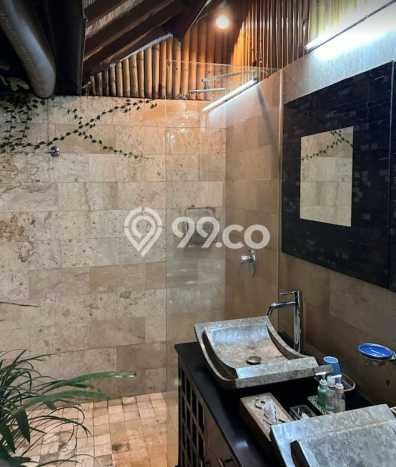 Rumah EXCLUSIVE! di , Badung, LT 1128m2m² LB 800m2m², HARGA SPESIAL Rumah EXCLUSIVE! di , Badung, LT 1128m2m² LB 800m2m², HARGA SPESIAL