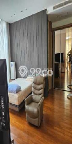 Ready to Use! Luxury House LT 407m2 Desain Modern di Puri Indah Ready to Use! Luxury House LT 407m2 Desain Modern di Puri Indah