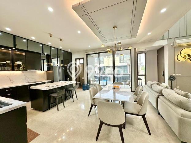 Rumah Eksklusif Dijual LT 202m2 di Tangerang, Tangerang Rumah Eksklusif Dijual LT 202m2 di Tangerang, Tangerang