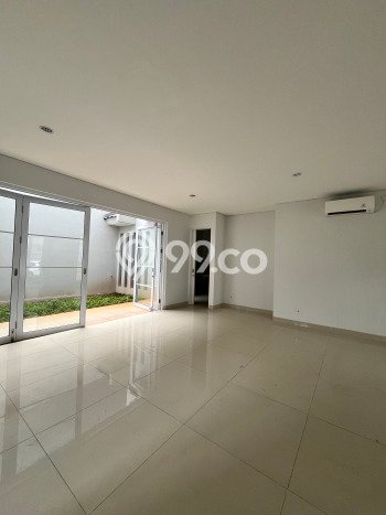 Dijual Rumah Mewah Elegan Dengan View Eksklusif di Gading Serpong, Tangerang Dijual Rumah Mewah Elegan Dengan View Eksklusif di Gading Serpong, Tangerang