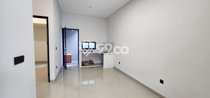 Rumah Minimalis 2 KT di Gading Serpong Tangerang Semi Furnished Rumah Minimalis 2 KT di Gading Serpong Tangerang Semi Furnished