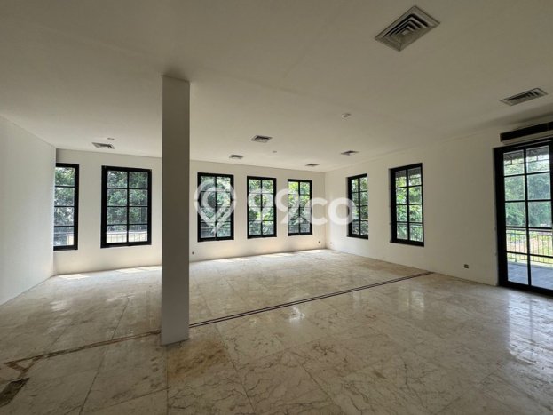 Unit Ruko Dijual di Jakarta Selatan LT 350m2 & LB 622m2 Unit Ruko Dijual di Jakarta Selatan LT 350m2 & LB 622m2