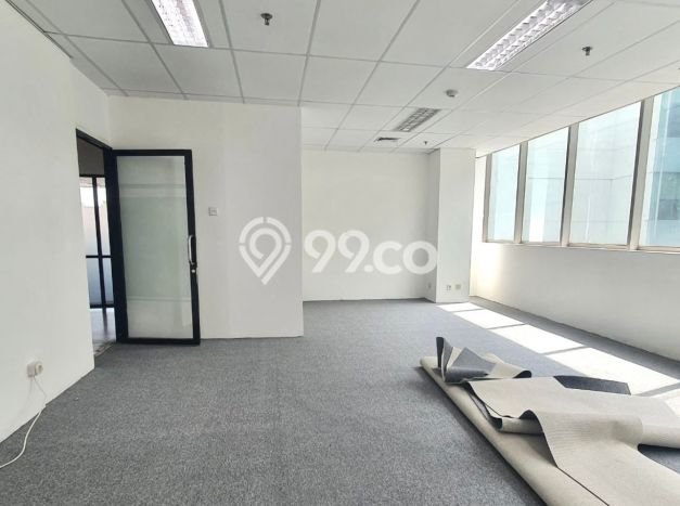 Kantor Disewa di Jakarta Selatan dengan LB 59m2 Area Komersial Ramai Kantor Disewa di Jakarta Selatan dengan LB 59m2 Area Komersial Ramai