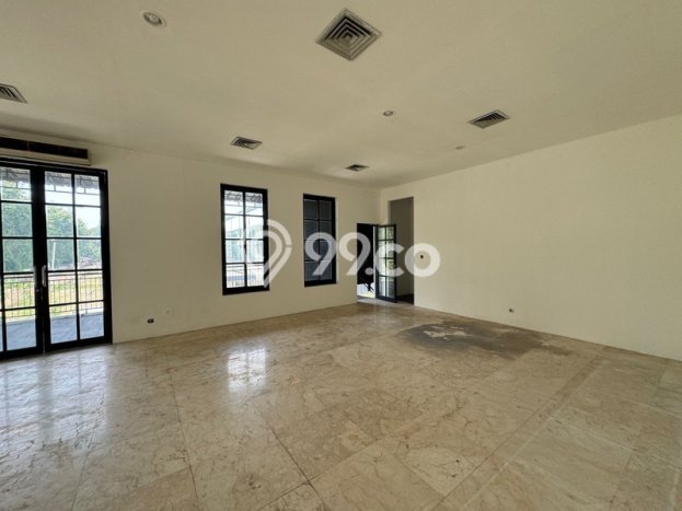 Unit Ruko Dijual di Jakarta Selatan LT 350m2 & LB 622m2 Unit Ruko Dijual di Jakarta Selatan LT 350m2 & LB 622m2