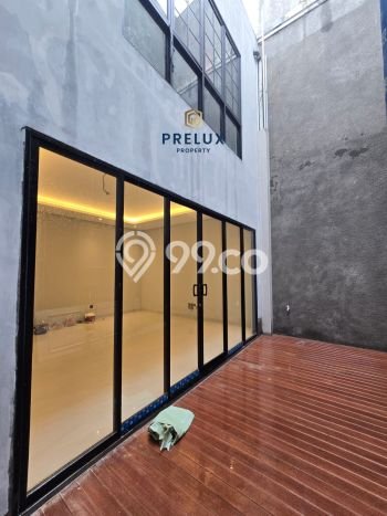 Hunian Elit LB 400m2 Siap Huni Desain Elegan di Pondok Indah, Jakarta Selatan Hunian Elit LB 400m2 Siap Huni Desain Elegan di Pondok Indah, Jakarta Selatan