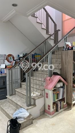 Rumah Mewah LB 200m2 Siap Pakai Desain Elegan di Pantai Indah Kapuk, Jakarta Utara Rumah Mewah LB 200m2 Siap Pakai Desain Elegan di Pantai Indah Kapuk, Jakarta Utara