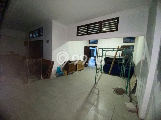 For Sale Rumah Mewah Exclusive di Tambora, Jakarta Barat For Sale Rumah Mewah Exclusive di Tambora, Jakarta Barat