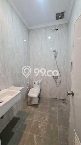 For Sale! Luxury House LT 120m2 Desain Modern di Muara Karang For Sale! Luxury House LT 120m2 Desain Modern di Muara Karang