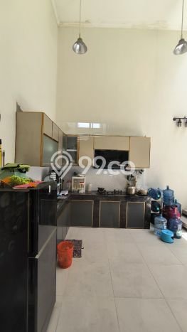 Ready to Use! Luxury House LT 200m2 Desain Elegan di Alam Sutera Ready to Use! Luxury House LT 200m2 Desain Elegan di Alam Sutera