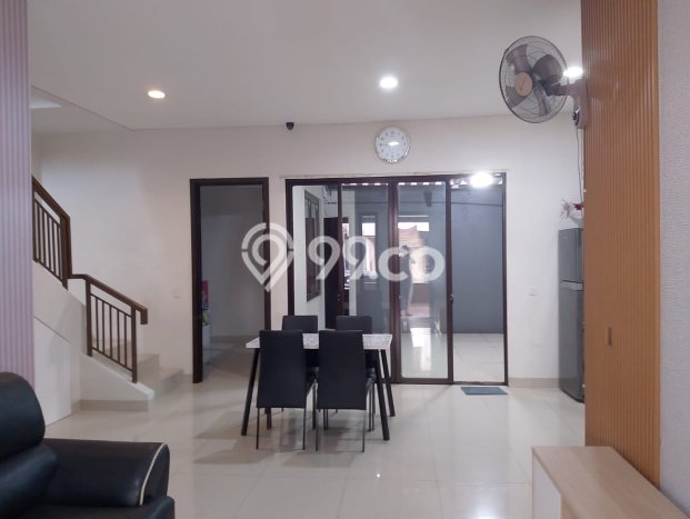 Sewa Rumah Murah di BSD City Tangerang Punya 3 KT Sewa Rumah Murah di BSD City Tangerang Punya 3 KT