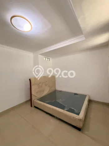 Disewakan! Rumah 3 Kamar Tidur &
2 Kamar Mandi di Gading Serpong, Tangerang Disewakan! Rumah 3 Kamar Tidur &
2 Kamar Mandi di Gading Serpong, Tangerang