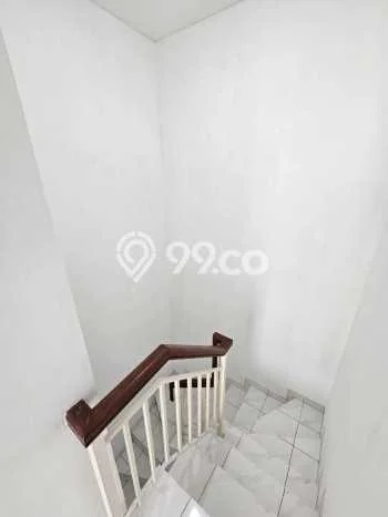 Disewakan Rumah Murah di Gading Serpong Tangerang dengan 2 Kamar Tidur Disewakan Rumah Murah di Gading Serpong Tangerang dengan 2 Kamar Tidur