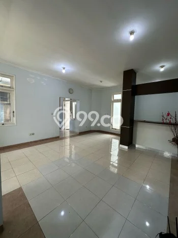 Rumah Sewa Tangerang LT 128m2 LB 145m2 Area Gading Serpong Rumah Sewa Tangerang LT 128m2 LB 145m2 Area Gading Serpong