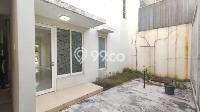 Jarang Ada! Rumah Kontrakan 4 Kamar Nyaman Siap Huni Gading Serpong Jarang Ada! Rumah Kontrakan 4 Kamar Nyaman Siap Huni Gading Serpong