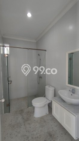 Sewa Rumah Harga Terjangkau di Gading Serpong Tangerang dengan 4 Kamar Tidur Sewa Rumah Harga Terjangkau di Gading Serpong Tangerang dengan 4 Kamar Tidur