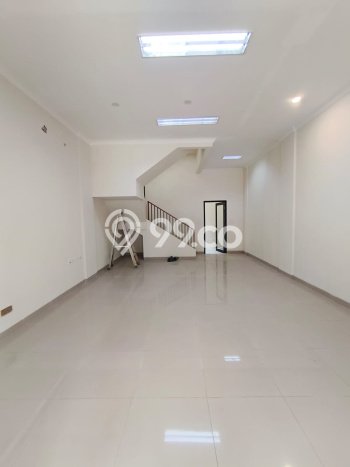 Unit Ruko Disewakan di Gading Serpong di Area Ramai & Strategis Unit Ruko Disewakan di Gading Serpong di Area Ramai & Strategis