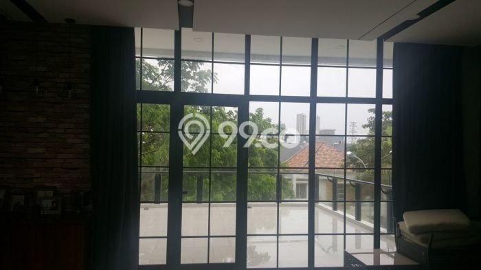 Rumah Eksklusif Dijual di Jakarta Barat Fasilitas Premium Rumah Eksklusif Dijual di Jakarta Barat Fasilitas Premium