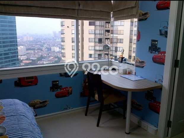 Siap Huni Apartemen Prestisius di Taman Anggrek 3 Kamar & 2 Kamar Mandi Siap Huni Apartemen Prestisius di Taman Anggrek 3 Kamar & 2 Kamar Mandi