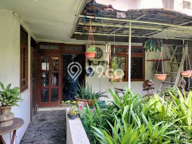 Dijual Rumah Luas Elegan Dengan View Cantik di Duri Kepa, Jakarta Barat Dijual Rumah Luas Elegan Dengan View Cantik di Duri Kepa, Jakarta Barat