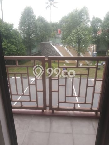 Rumah Luas Asri 3 KT Siap Huni di Green Lake City Jakarta Barat Rumah Luas Asri 3 KT Siap Huni di Green Lake City Jakarta Barat