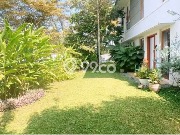 Ready to Use! Luxury House LT 472m2 Desain Modern di Setiabudi Ready to Use! Luxury House LT 472m2 Desain Modern di Setiabudi