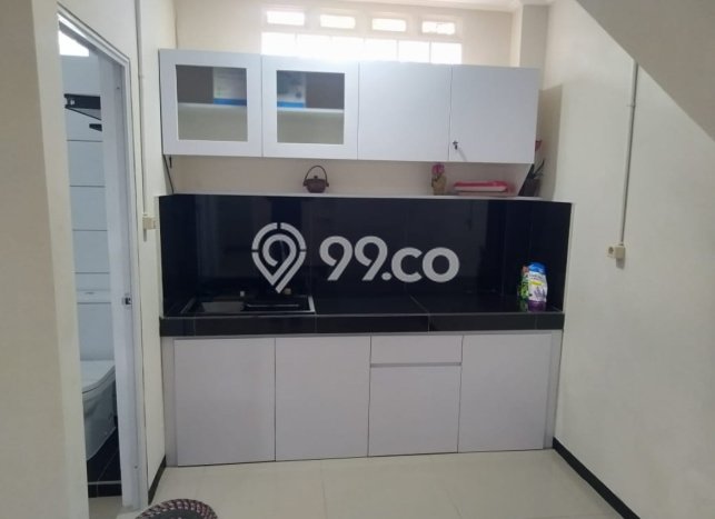 Rumah di Cimahi Utara, Cimahi, Luas 108m2m² LB 180m2m² - SEGERA MILIKI! Rumah di Cimahi Utara, Cimahi, Luas 108m2m² LB 180m2m² - SEGERA MILIKI!