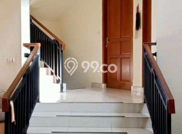 Disewakan! Rumah 7 Kamar Tidur &
5 Kamar Mandi di Bandung Kota, Bandung Disewakan! Rumah 7 Kamar Tidur &
5 Kamar Mandi di Bandung Kota, Bandung