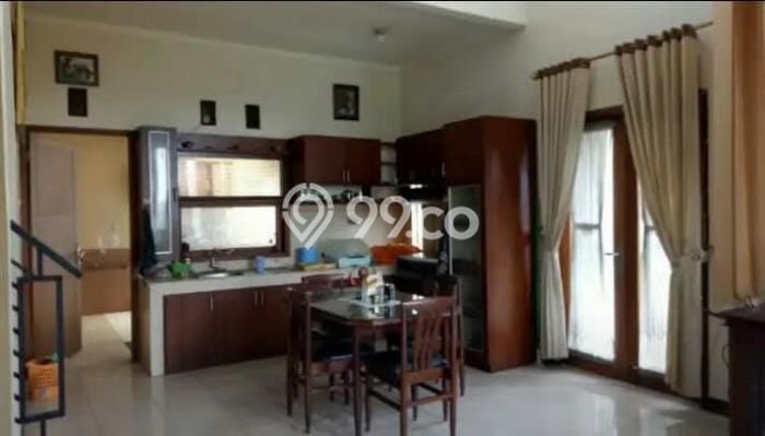 Rumah sewa siap huni 3 KT di Sariwangi, Bandung Rumah sewa siap huni 3 KT di Sariwangi, Bandung