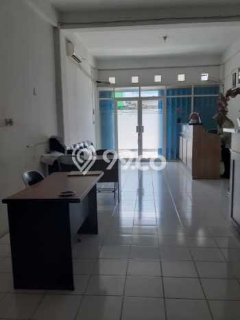 Ruko Area Komersial di Cibinong, Luas 60m², Jalan Utama Ruko Area Komersial di Cibinong, Luas 60m², Jalan Utama