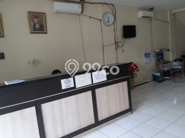 SENTRA BISNIS! Ruko di , Luas 180m2m², Lokasi Premium SENTRA BISNIS! Ruko di , Luas 180m2m², Lokasi Premium