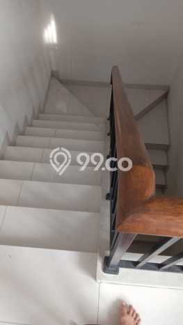 Unit Gudang Dijual di Jakarta Barat LT 1200m2 & LB 1823m2 Unit Gudang Dijual di Jakarta Barat LT 1200m2 & LB 1823m2