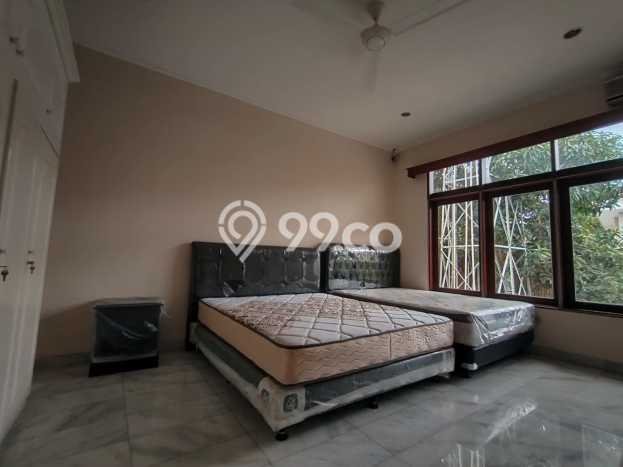 Disewakan Rumah Konsep Modern di Pasar Minggu Jakarta Selatan dengan 5 KT Disewakan Rumah Konsep Modern di Pasar Minggu Jakarta Selatan dengan 5 KT