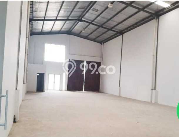 AREA PREMIUM! Gudang For Rent Kawasan Bekasi Timur, Luas 180m2m², Jalan Utama AREA PREMIUM! Gudang For Rent Kawasan Bekasi Timur, Luas 180m2m², Jalan Utama