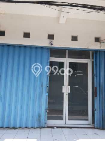 Ruko Area Komersial di Cibinong, Luas 60m², Jalan Utama Ruko Area Komersial di Cibinong, Luas 60m², Jalan Utama