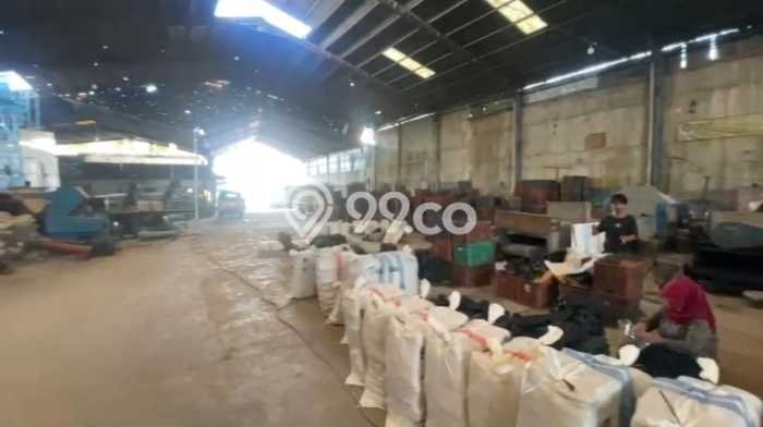 Pabrik Usaha Dijual di Tangerang Tangerang LT 3085m2 & LB 2500m2 Pabrik Usaha Dijual di Tangerang Tangerang LT 3085m2 & LB 2500m2