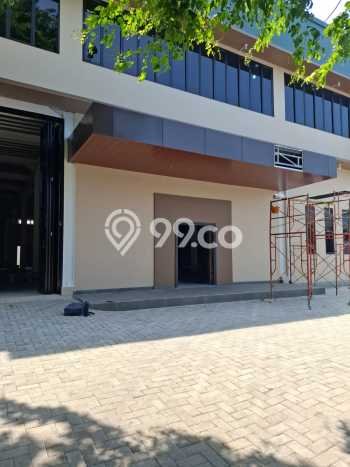 Unit Gudang Dijual di Jakarta Barat LT 1823m2 & LB 1200m2 Unit Gudang Dijual di Jakarta Barat LT 1823m2 & LB 1200m2