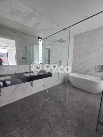 Hunian Mewah LB 308m2 Siap Pakai Desain Elegan di Alam Sutera, Tangerang Hunian Mewah LB 308m2 Siap Pakai Desain Elegan di Alam Sutera, Tangerang