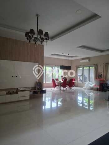 Hunian Elit LB 403m2 Siap Huni Desain Elegan di Gading Serpong, Tangerang Hunian Elit LB 403m2 Siap Huni Desain Elegan di Gading Serpong, Tangerang