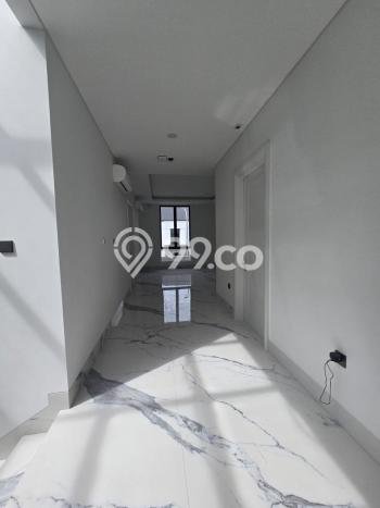 Hunian Mewah LB 308m2 Siap Pakai Desain Elegan di Alam Sutera, Tangerang Hunian Mewah LB 308m2 Siap Pakai Desain Elegan di Alam Sutera, Tangerang