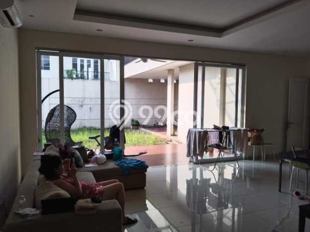 Ready to Use! Premium House LT 420m2 Desain Elegan di Suvarna Sutera Ready to Use! Premium House LT 420m2 Desain Elegan di Suvarna Sutera