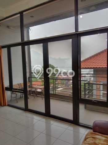 Rumah Modern Minimalis 5 Kamar Bisa Langsung Pindah di Padalarang Rumah Modern Minimalis 5 Kamar Bisa Langsung Pindah di Padalarang