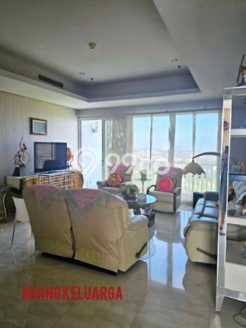 Dijual Rumah Premium dengan Fasilitas Sekitar Komplit di Dukuh Pakis, Surabaya Dijual Rumah Premium dengan Fasilitas Sekitar Komplit di Dukuh Pakis, Surabaya