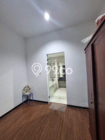 Dijual Rumah Premium dengan Fasilitas Sekitar Lengkap di Sukolilo, Surabaya Dijual Rumah Premium dengan Fasilitas Sekitar Lengkap di Sukolilo, Surabaya