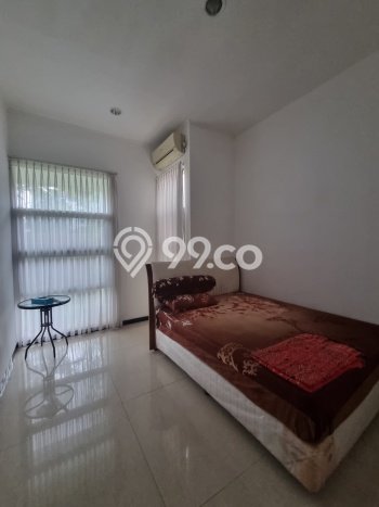 Dijual Rumah Premium dengan Fasilitas Sekitar Lengkap di Sukolilo, Surabaya Dijual Rumah Premium dengan Fasilitas Sekitar Lengkap di Sukolilo, Surabaya