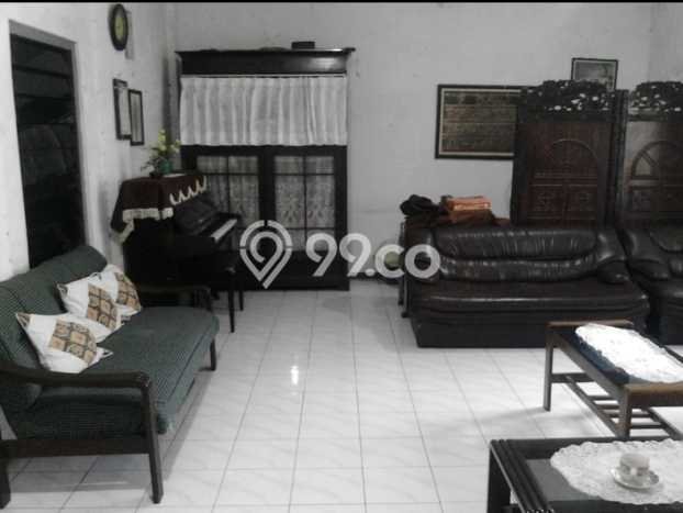 Siap Huni Rumah Mewah 9 Kamar di Gubeng Dekat ke Mana Saja Siap Huni Rumah Mewah 9 Kamar di Gubeng Dekat ke Mana Saja