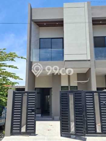 Dijual Rumah Strategis Bagus Punya 4 KT di Rungkut Surabaya SHM Dijual Rumah Strategis Bagus Punya 4 KT di Rungkut Surabaya SHM