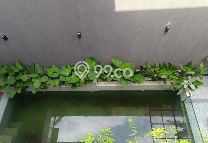 Hunian Mewah Dijual LT 168m2 di Wiyung, Surabaya Hunian Mewah Dijual LT 168m2 di Wiyung, Surabaya